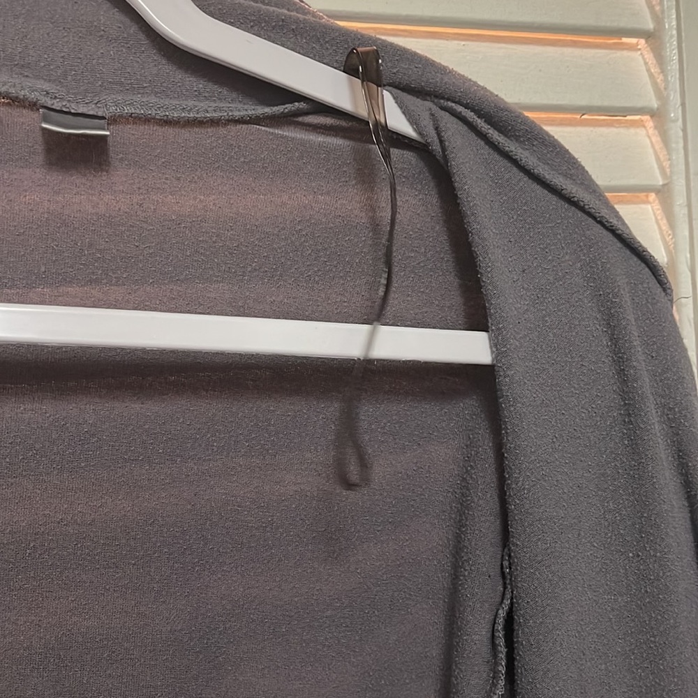 Avenue Gray Cardigan Size 18/20 - Picture 5 of 10